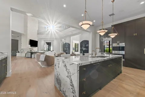$7,500,000 | 9735 East Kemper Way, Scottsdale, AZ 85255