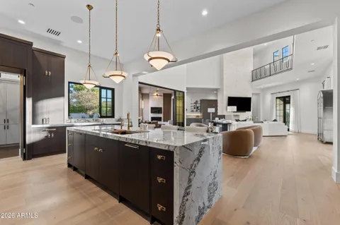 $7,500,000 | 9735 East Kemper Way, Scottsdale, AZ 85255