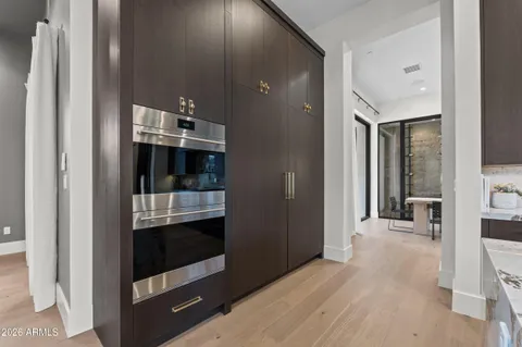 $7,500,000 | 9735 East Kemper Way, Scottsdale, AZ 85255