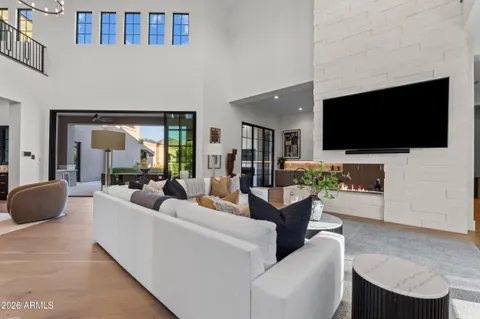 $7,500,000 | 9735 East Kemper Way, Scottsdale, AZ 85255