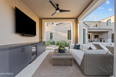 $7,500,000 | 9735 East Kemper Way, Scottsdale, AZ 85255