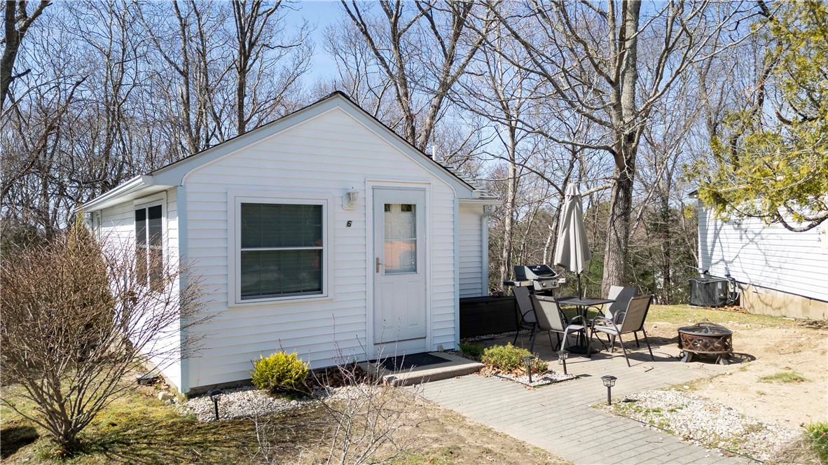 88 Old Post Road, Unit 6 Westerly, RI 02891 - Photo 18 of 19 Gallery Image 18