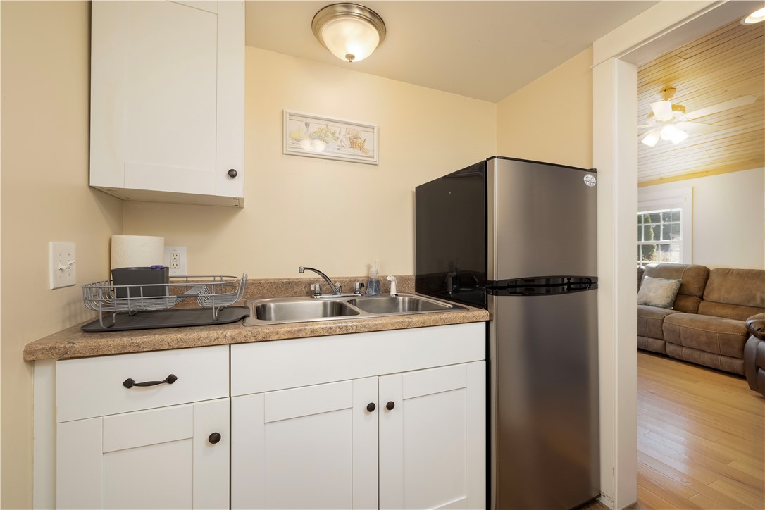 88 Old Post Road, Unit 6 Westerly, RI 02891 - Photo 8 of 19 Gallery Image 8