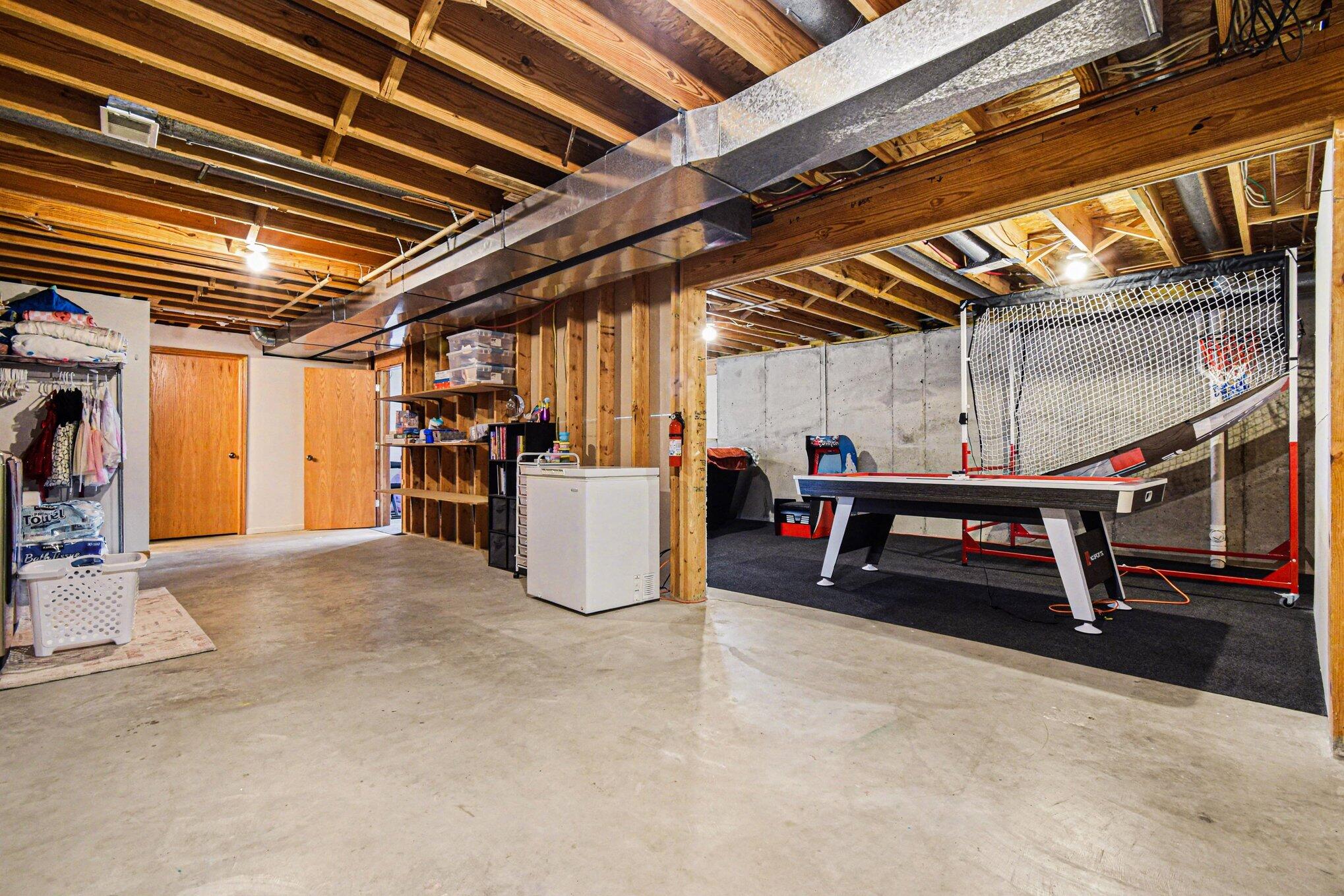 11652 Snow Road Bridgman, MI 49106 - Photo 18 of 20 021_file_9501