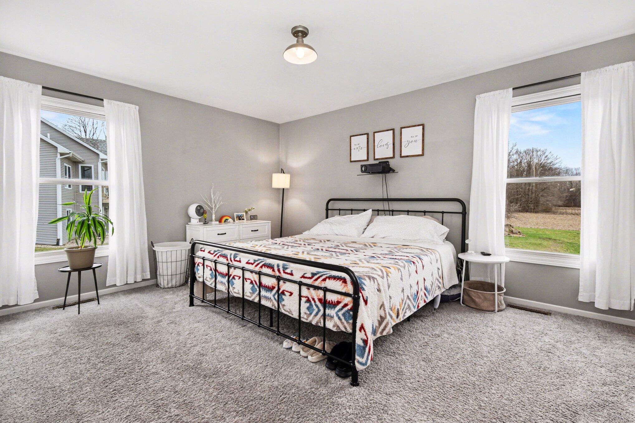 11652 Snow Road Bridgman, MI 49106 - Photo 10 of 21 012_file_2214