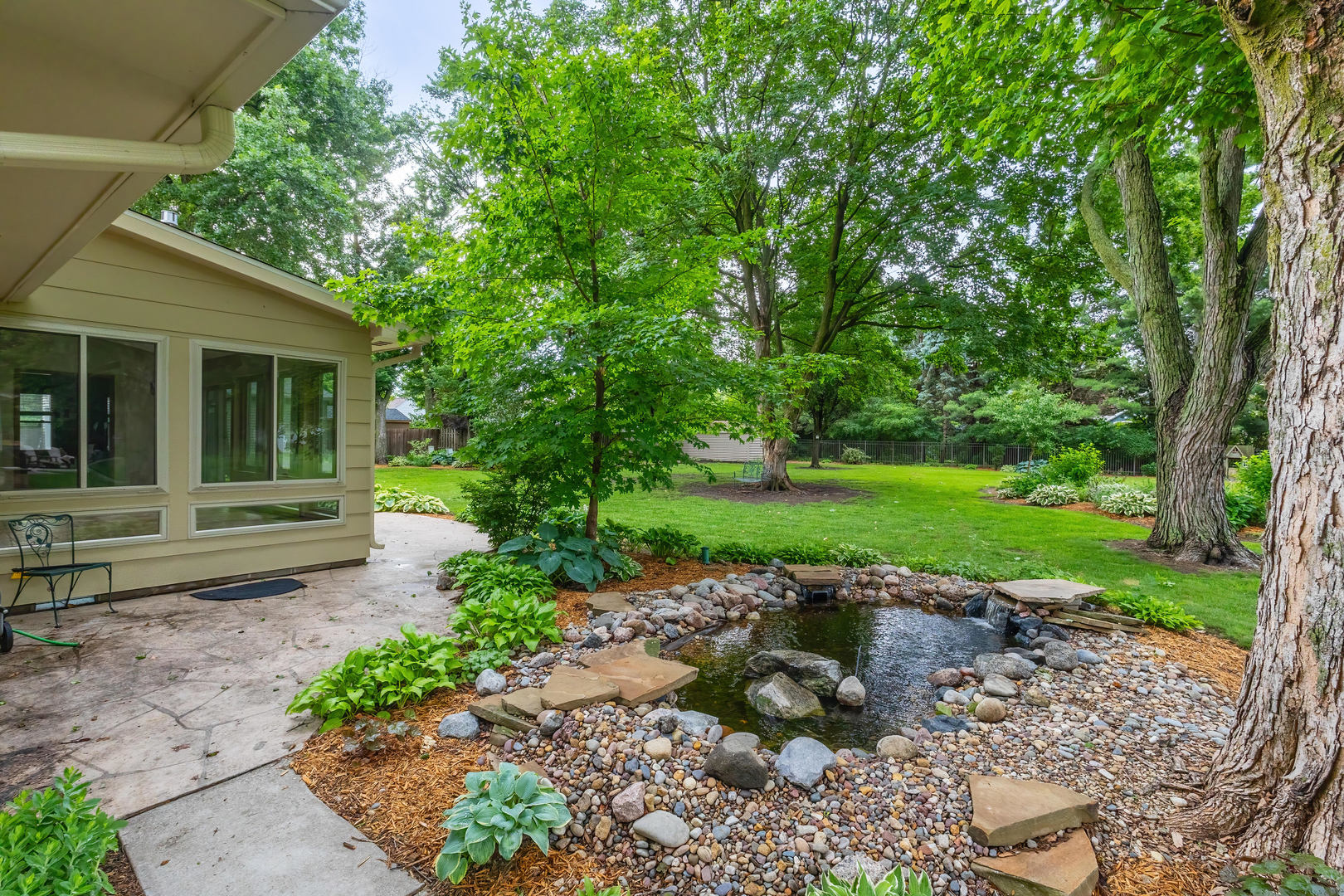 2205 Winding Hill Road Davenport, IA 52807 - Photo 43 of 64
