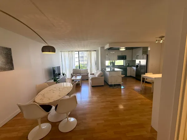 $2,300 | 16909 North Bay Road, Unit 507, Sunny Isles Beach, FL 33160