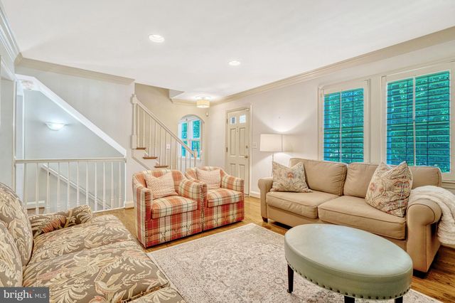 $1,600,000 | 1451 Pathfinder Lane, McLean, VA 22101