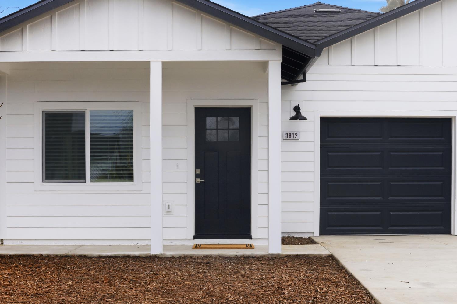 3912 Elm Street Sacramento, CA 95838 - Photo 4 of 41