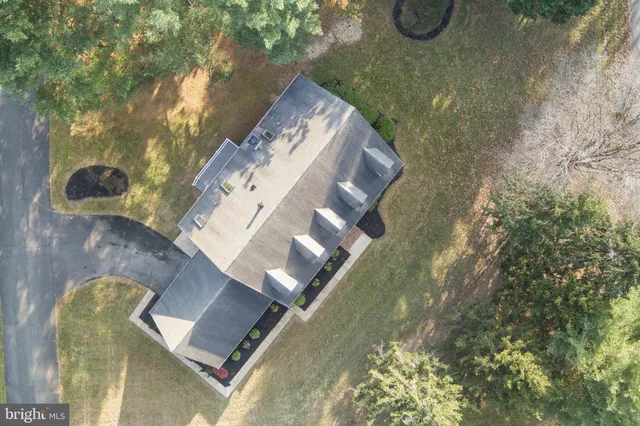 a picture of a counter top space