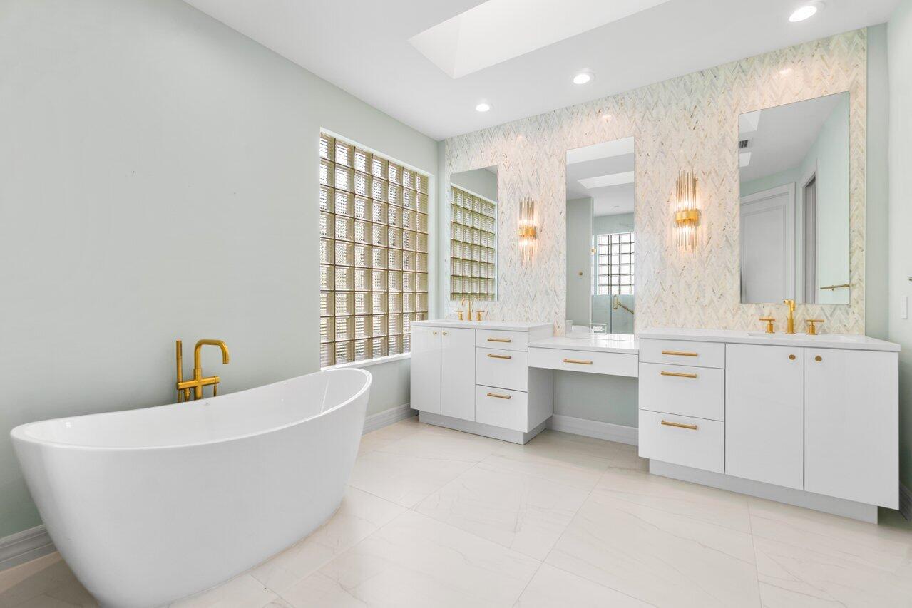 3563 Northwest Clubside Circle Boca Raton, FL 33496 - Photo 14 of 31 026-3563NorthwestClubsideCircle-BocaRato