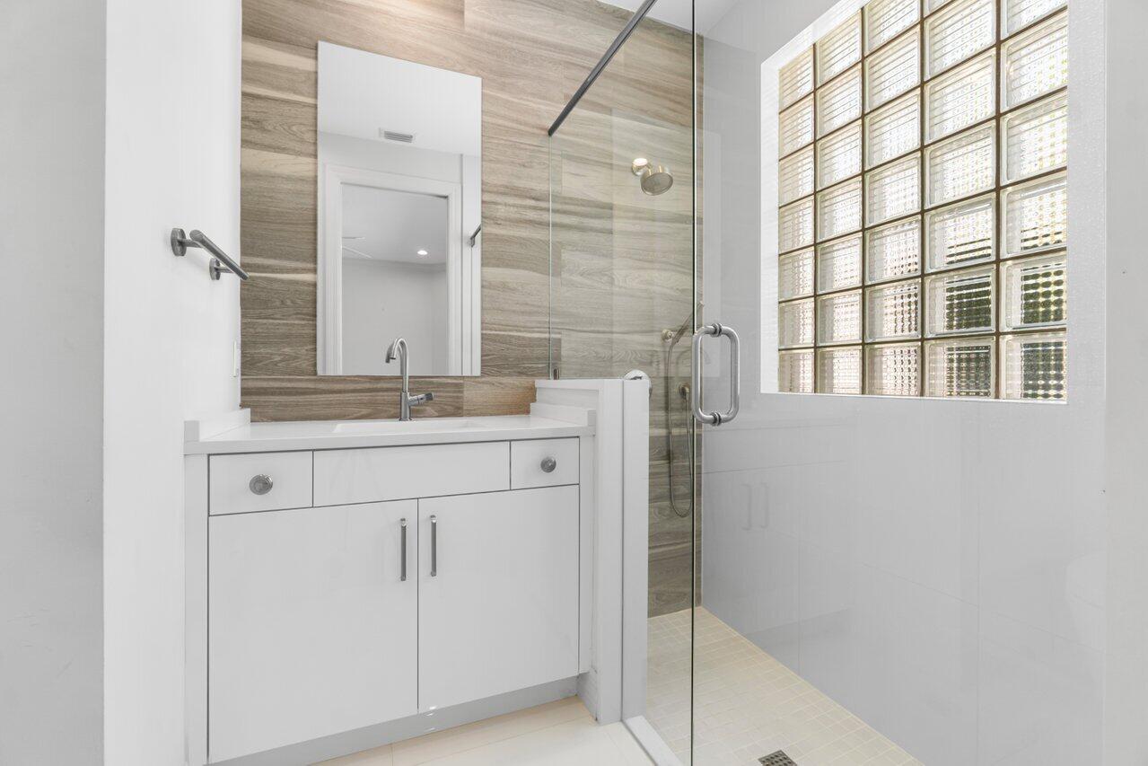 3563 Northwest Clubside Circle Boca Raton, FL 33496 - Photo 18 of 31 030-3563NorthwestClubsideCircle-BocaRato