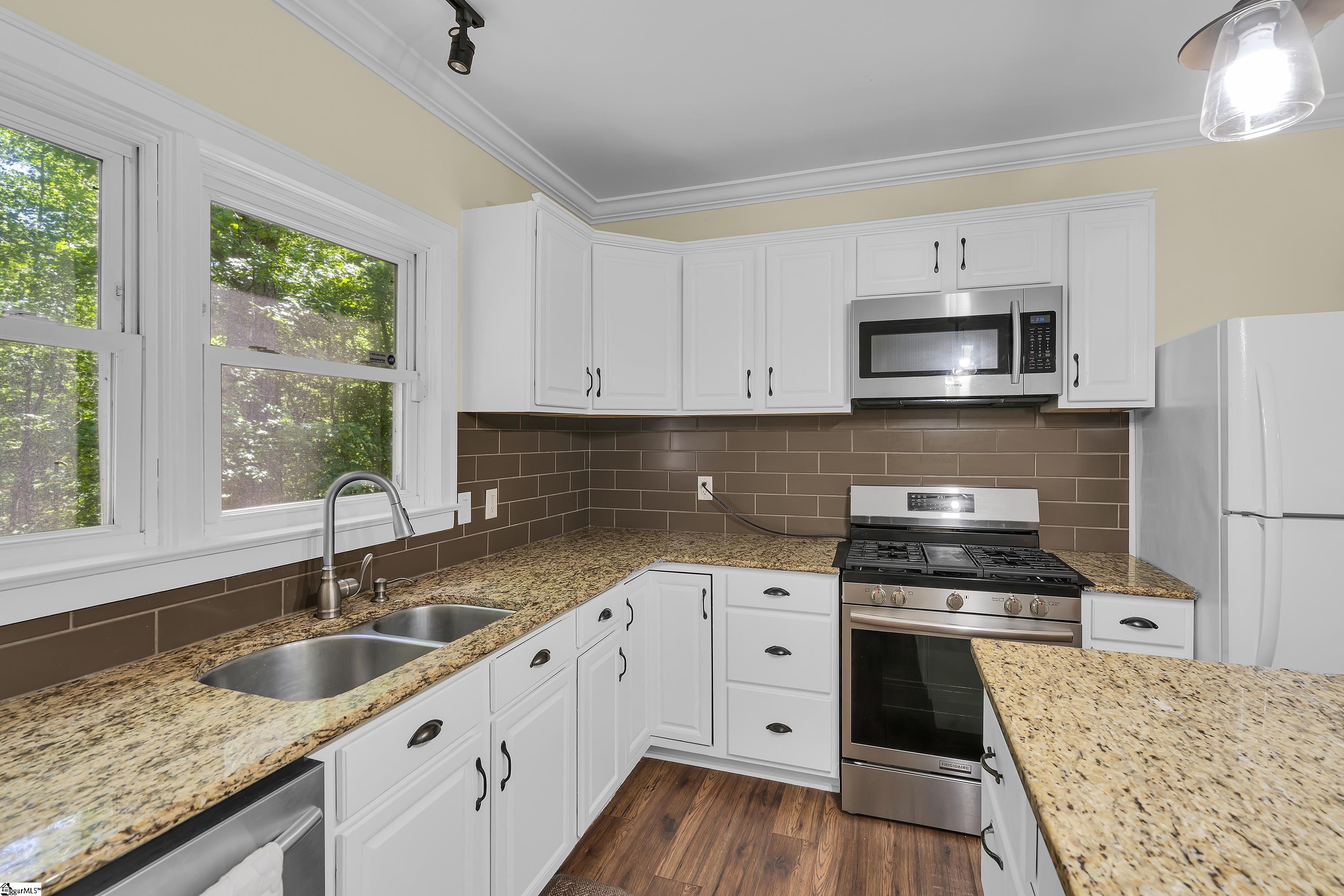 2561 Whitestone Road Spartanburg, SC 29302 - Photo 11 of 31