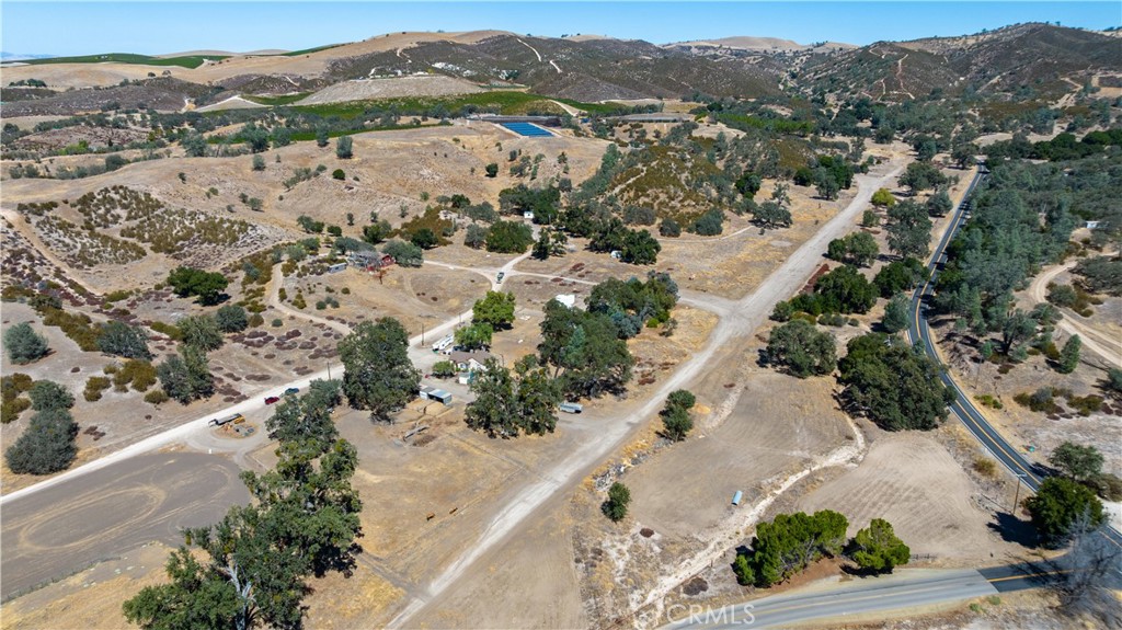 8687 O'Donovan Road Creston, CA 93432 - Photo 3 of 29 Gallery Image 3