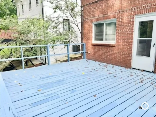 a view of a backyard of the house
