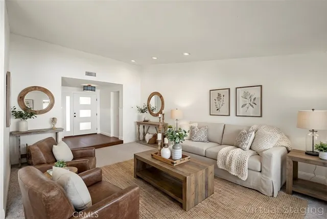 $1,150,000 | 6553 Smoke Tree Avenue, Oak Park, CA 91377