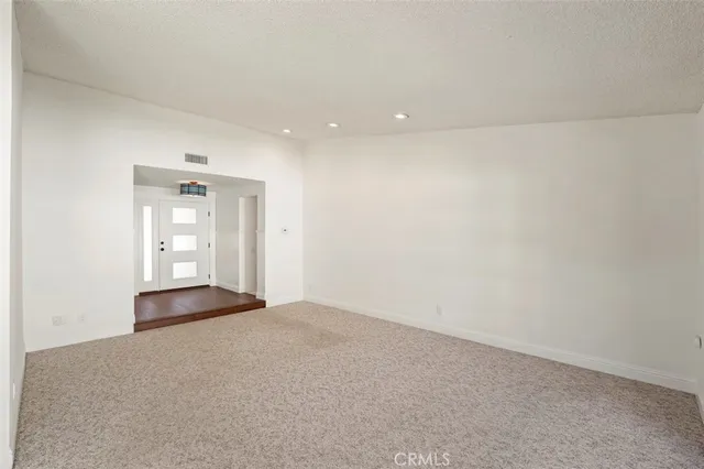 $1,150,000 | 6553 Smoke Tree Avenue, Oak Park, CA 91377