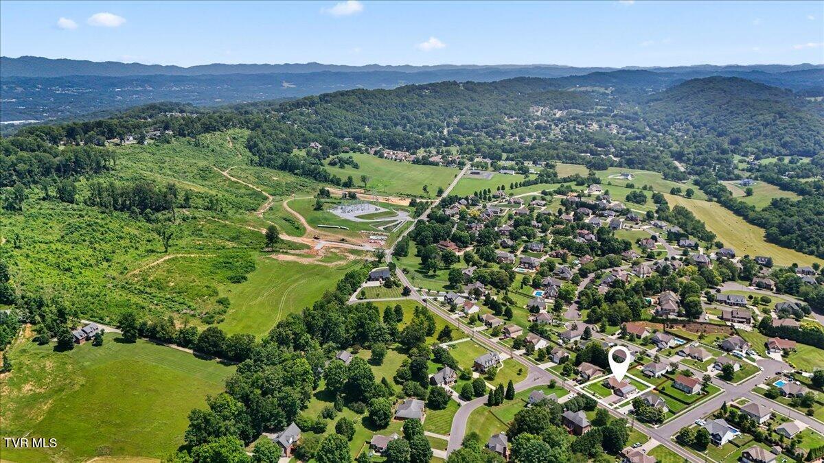1635 Cooks Valley Road Kingsport, TN 37664 - Photo 51 of 53 51-DJI_20260703121558_0843_D