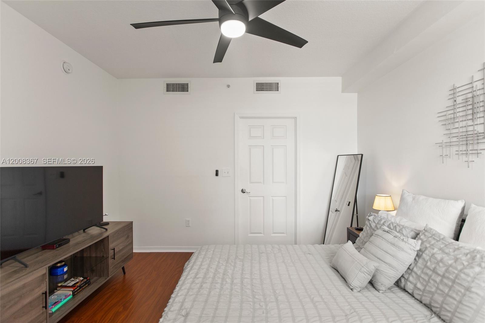 6831 Southwest 44th Street, Unit 101 Miami, FL 33155 - Photo 17 of 46