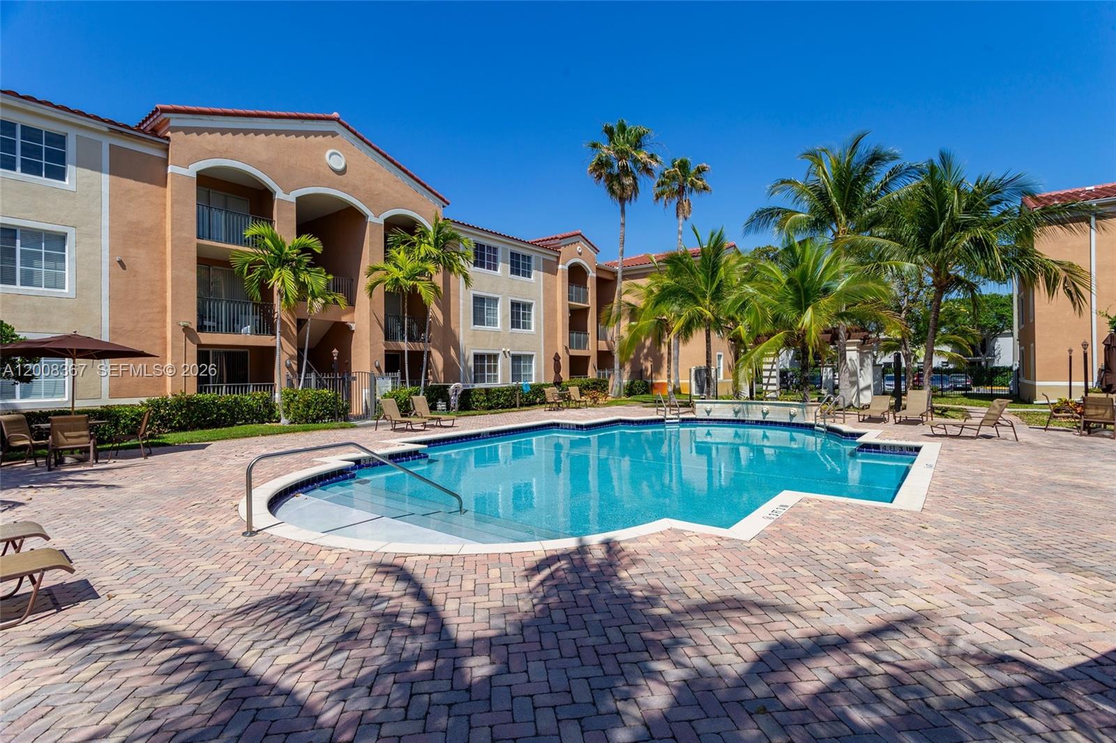 6831 Southwest 44th Street, Unit 101 Miami, FL 33155 - Photo 24 of 46