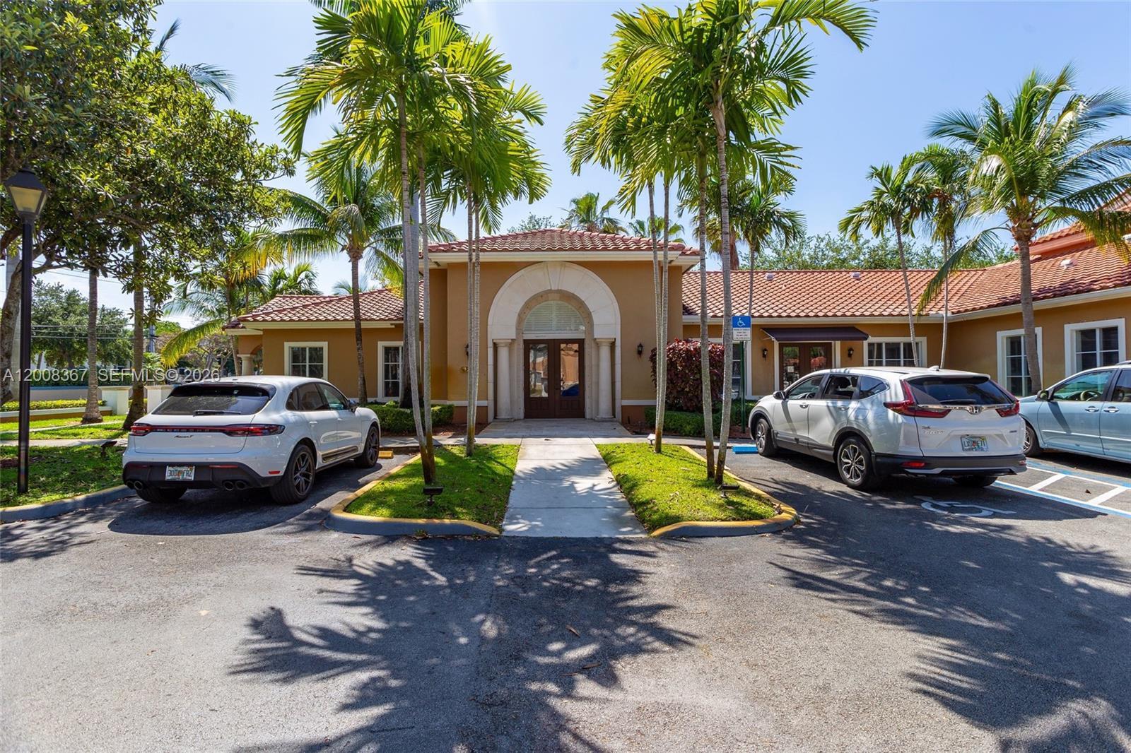 6831 Southwest 44th Street, Unit 101 Miami, FL 33155 - Photo 27 of 46