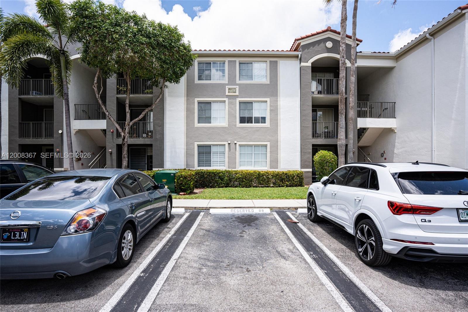 6831 Southwest 44th Street, Unit 101 Miami, FL 33155 - Photo 43 of 46