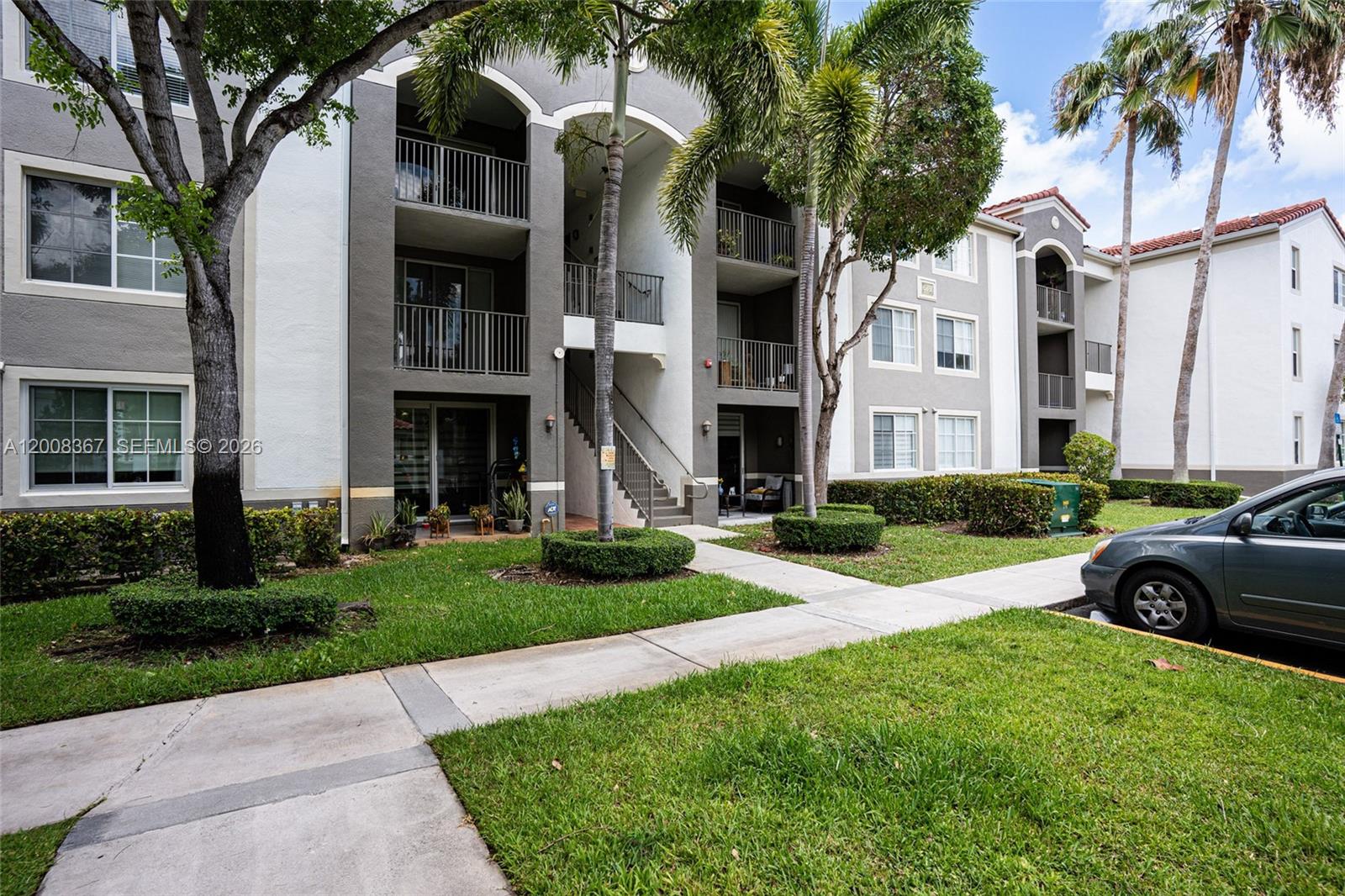 6831 Southwest 44th Street, Unit 101 Miami, FL 33155 - Photo 44 of 46