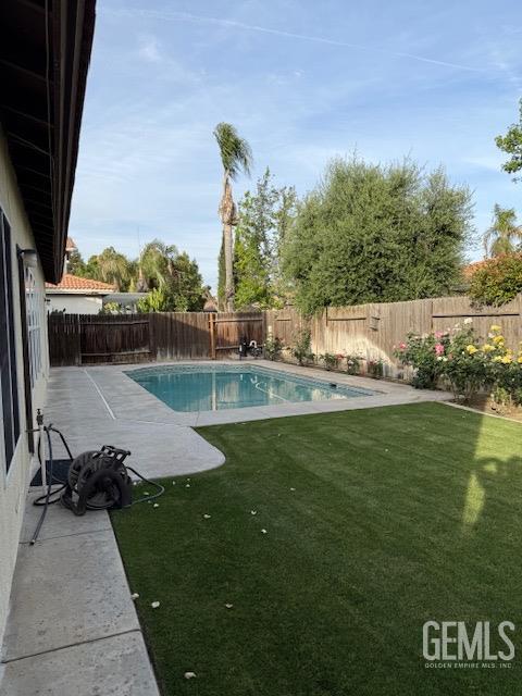 Undisclosed Address Bakersfield, CA 93311 - Photo 7 of 16 a view of a park