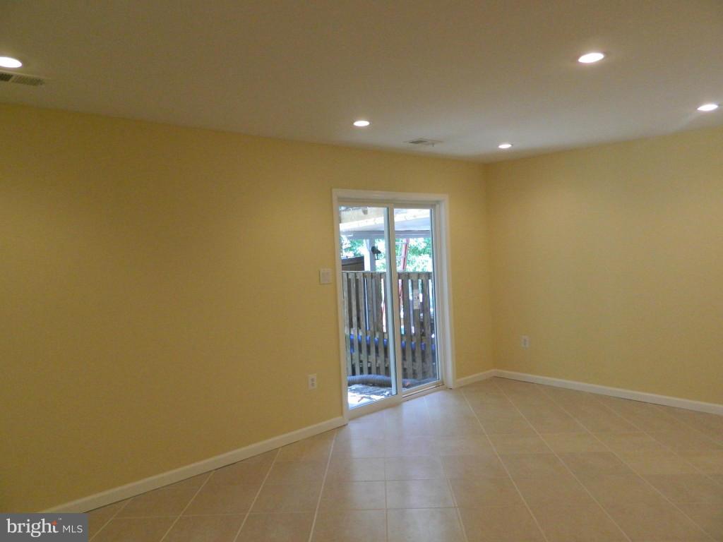 14817 Winding Loop Woodbridge, VA 22191 - Photo 25 of 30 Basement