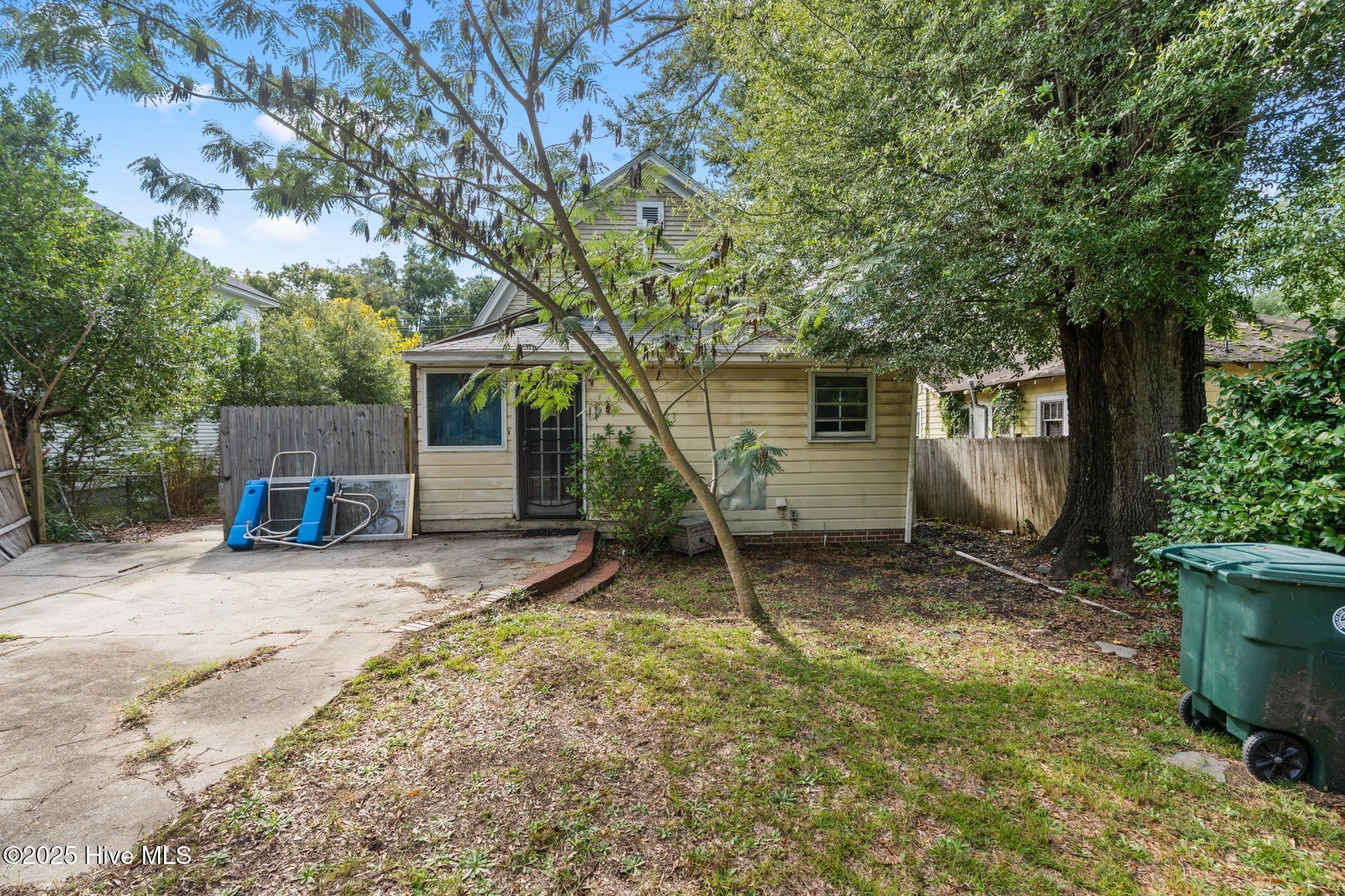 318 Spring Street Hamlet, NC 28345 - Photo 7 of 28 A7403213
