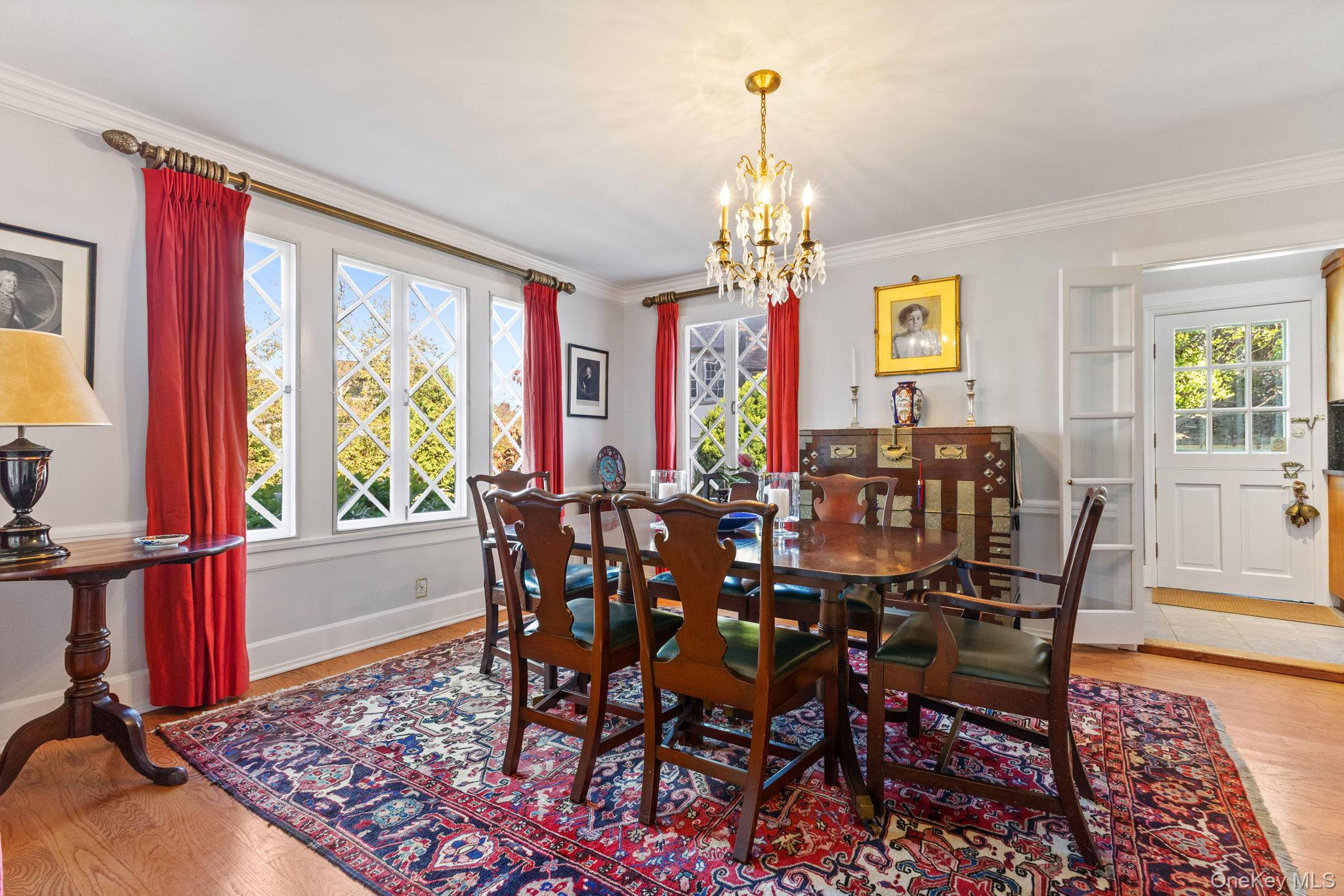 7 Avon Road Bronxville, NY 10708 - Photo 13 of 32