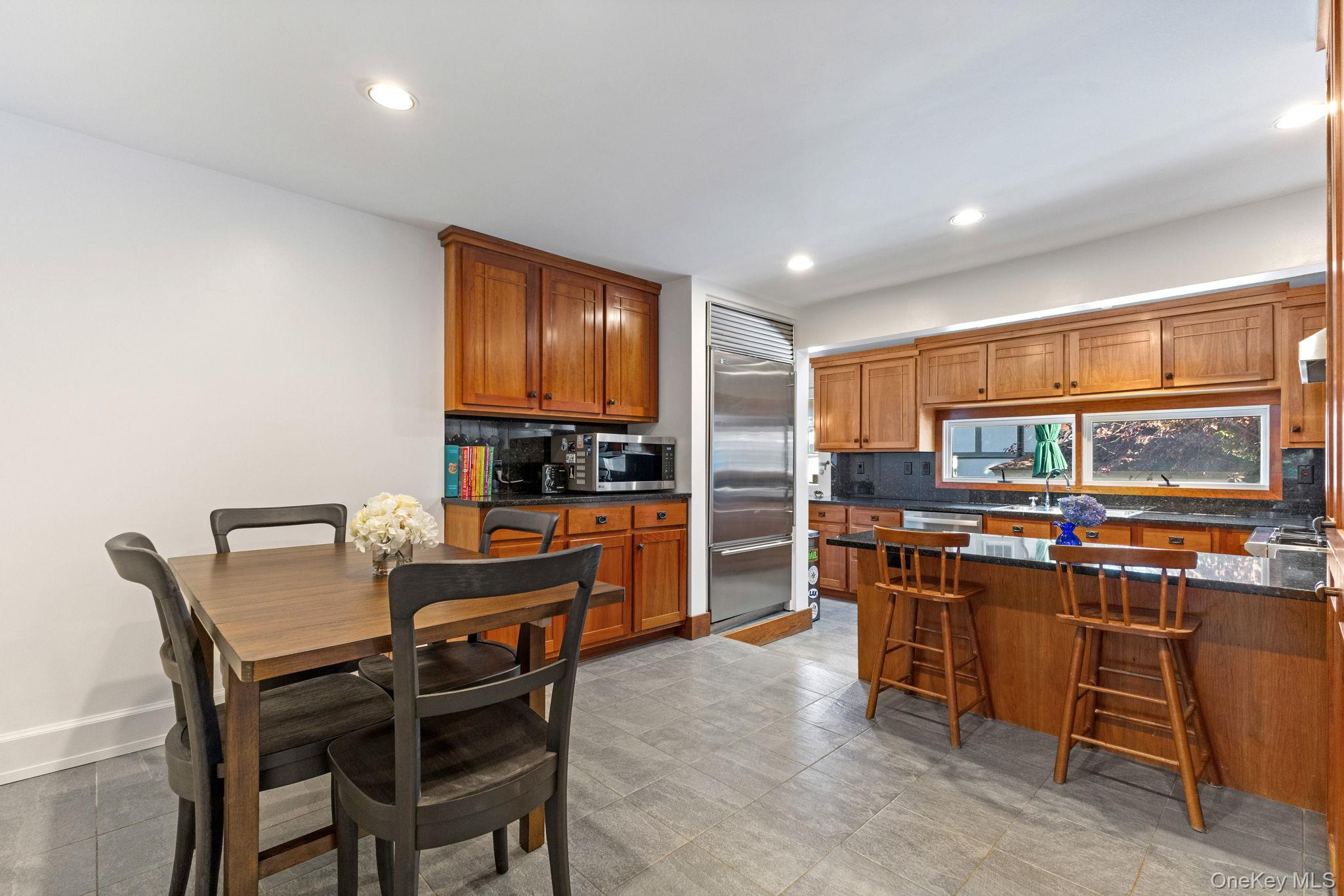 7 Avon Road Bronxville, NY 10708 - Photo 14 of 32