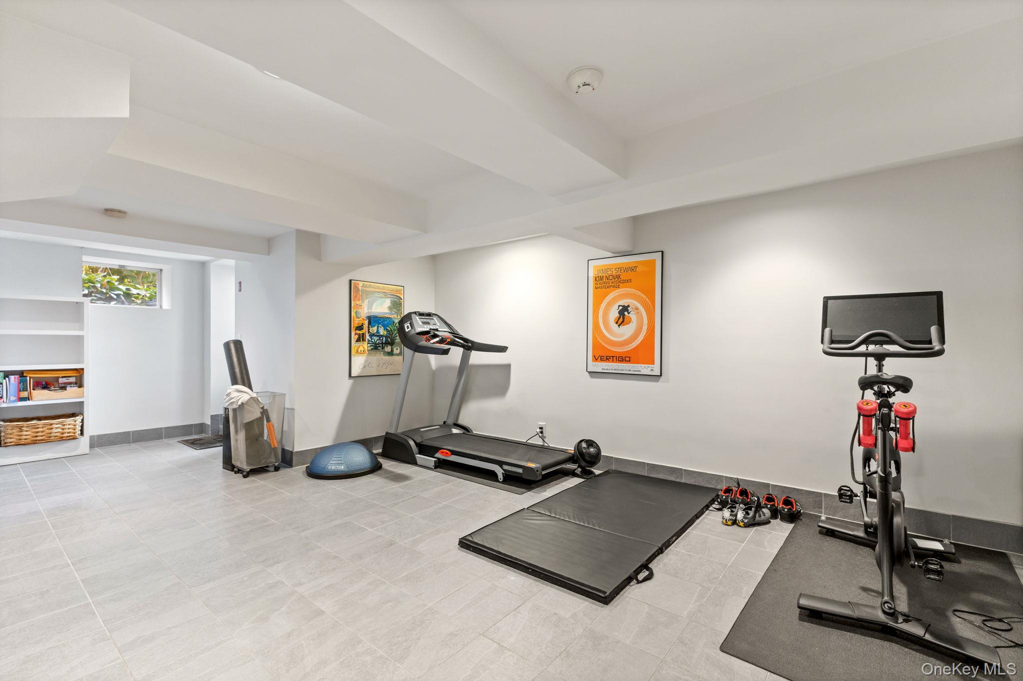 7 Avon Road Bronxville, NY 10708 - Photo 25 of 32