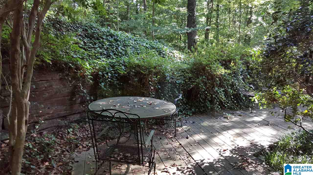 2004 Crossvine Road Birmingham, AL 35244 - Photo 8 of 13 Gallery Image 8