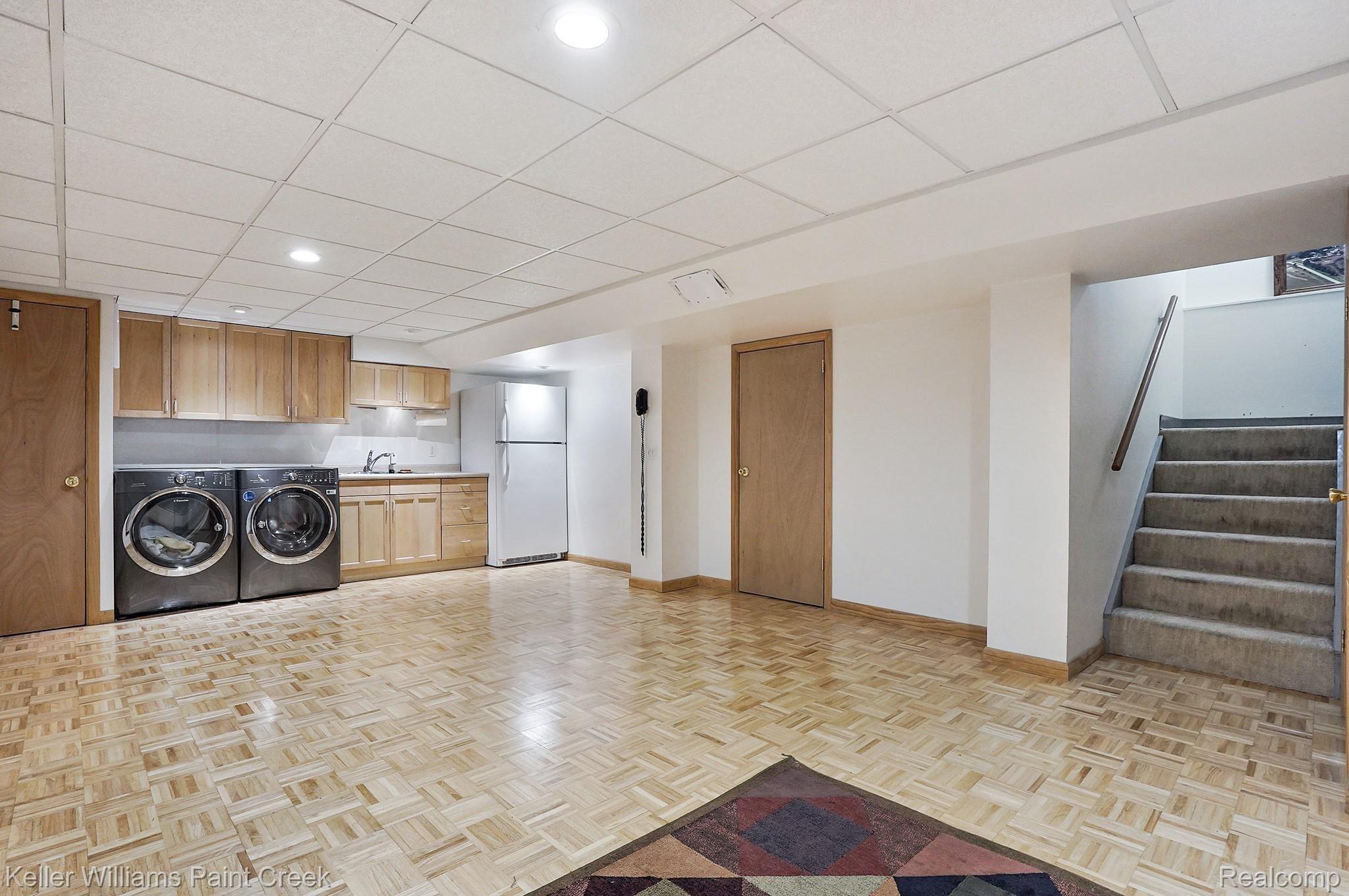 1300 John R Road Rochester, MI 48307 - Photo 46 of 60 Great space with Laundry facilities & Kitchenette