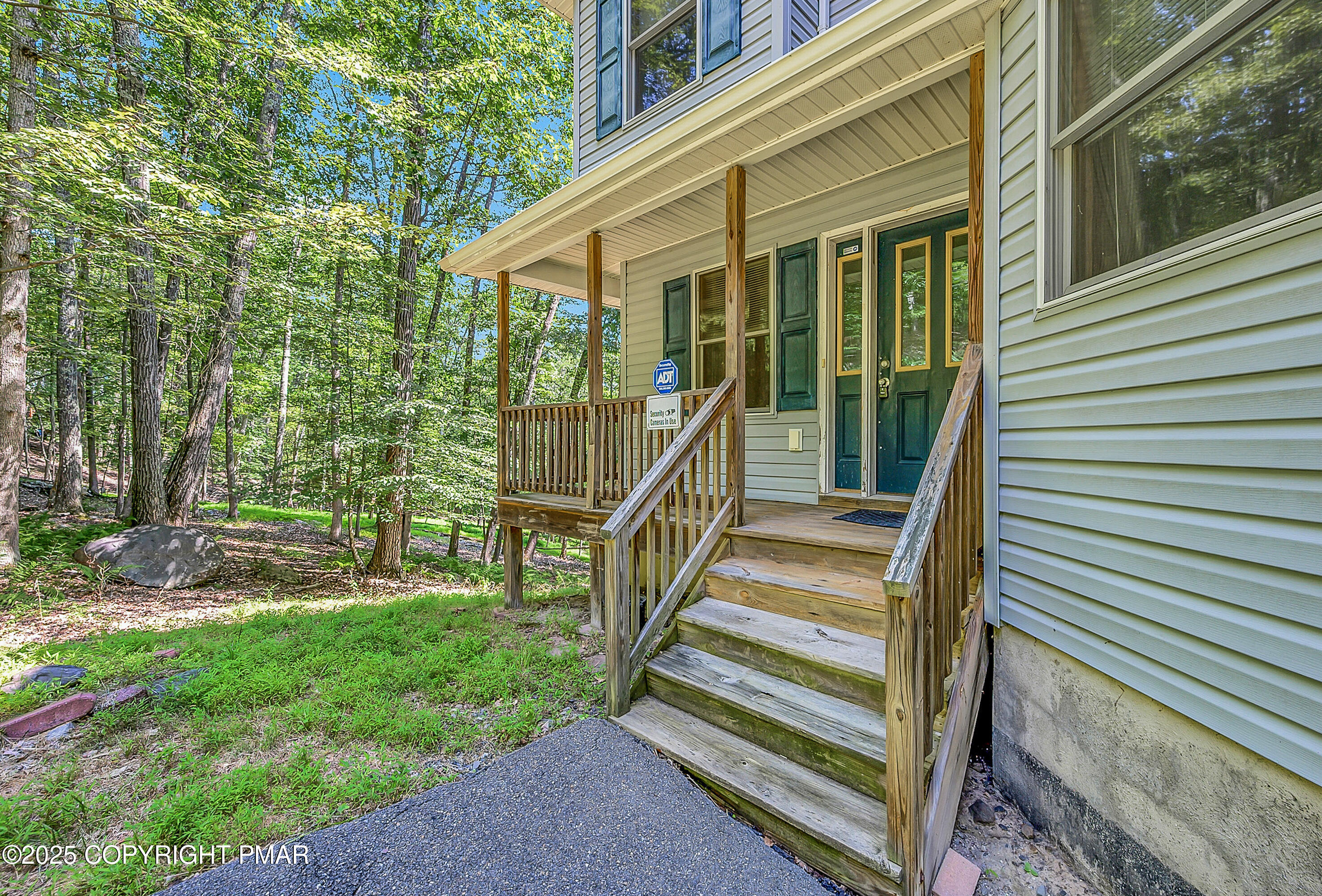 164 Bellingham Drive Bushkill, PA 18324 - Photo 3 of 46 a view of outdoor space and deck