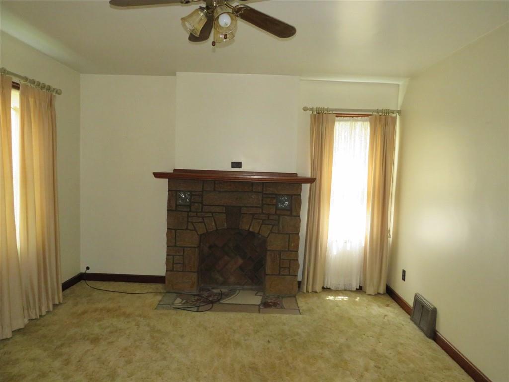225 North Main Street Houston, PA 15342 - Photo 23 of 28