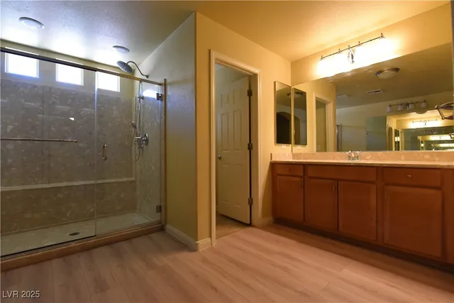 $2,600 | 9735 Panther Hollow Street, Las Vegas, NV 89141