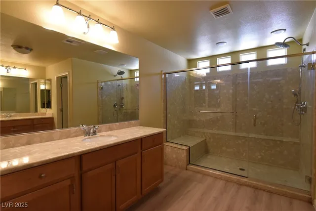 $2,600 | 9735 Panther Hollow Street, Las Vegas, NV 89141