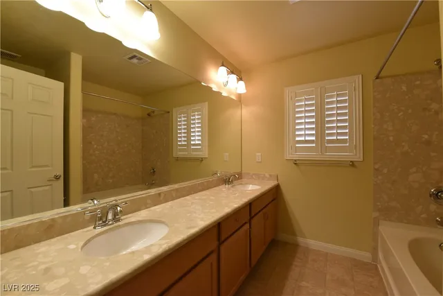 $2,600 | 9735 Panther Hollow Street, Las Vegas, NV 89141