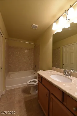 $2,600 | 9735 Panther Hollow Street, Las Vegas, NV 89141