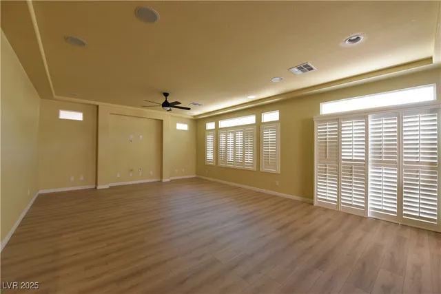 $2,600 | 9735 Panther Hollow Street, Las Vegas, NV 89141