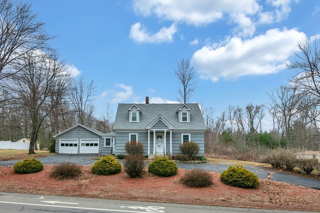 1804 Wellington Road Manchester, NH 03104 - Photo 2 of 40 Gallery Image 2