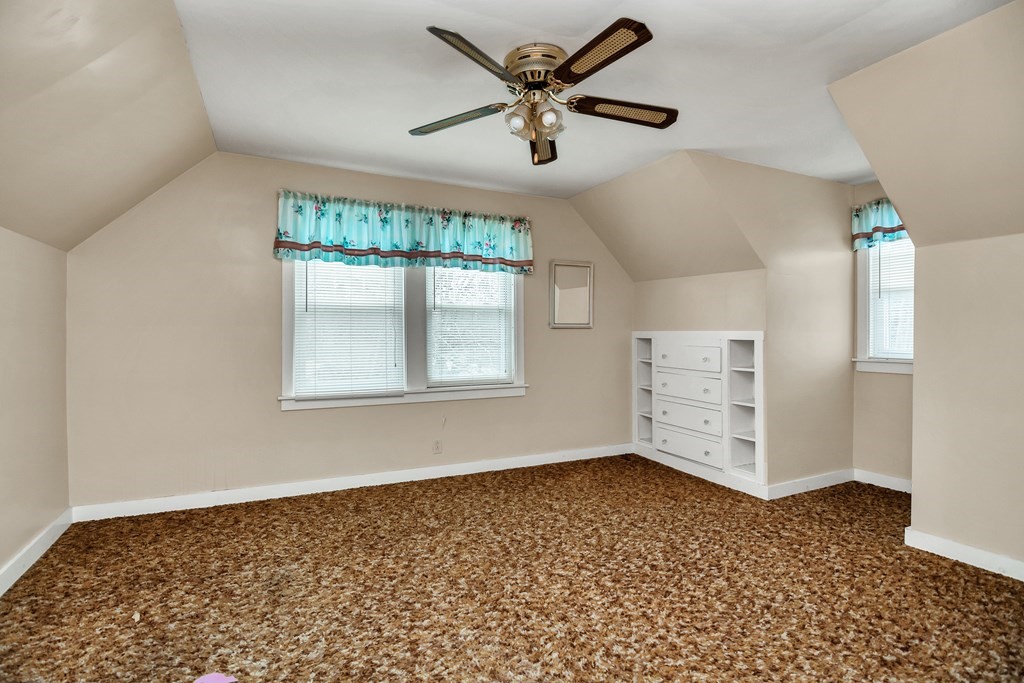 1804 Wellington Road Manchester, NH 03104 - Photo 25 of 40 Gallery Image 25