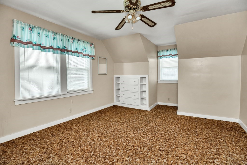 1804 Wellington Road Manchester, NH 03104 - Photo 27 of 40 Gallery Image 27