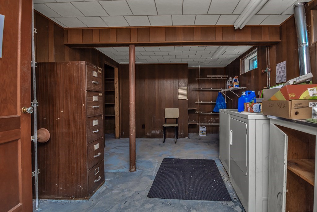 1804 Wellington Road Manchester, NH 03104 - Photo 29 of 40 Gallery Image 29