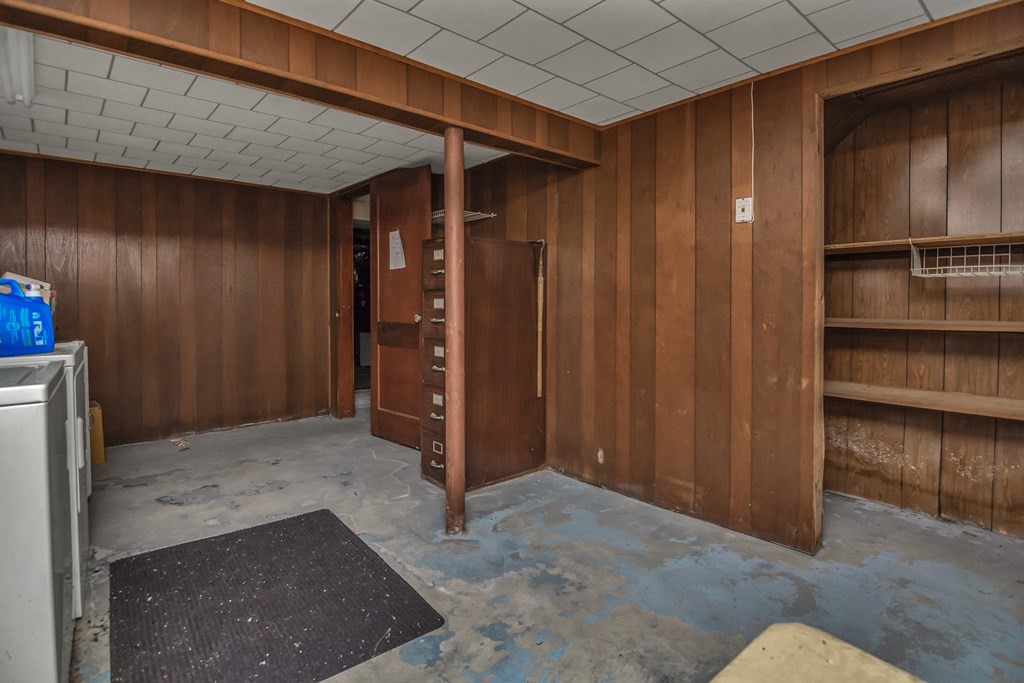 1804 Wellington Road Manchester, NH 03104 - Photo 30 of 40 Gallery Image 30