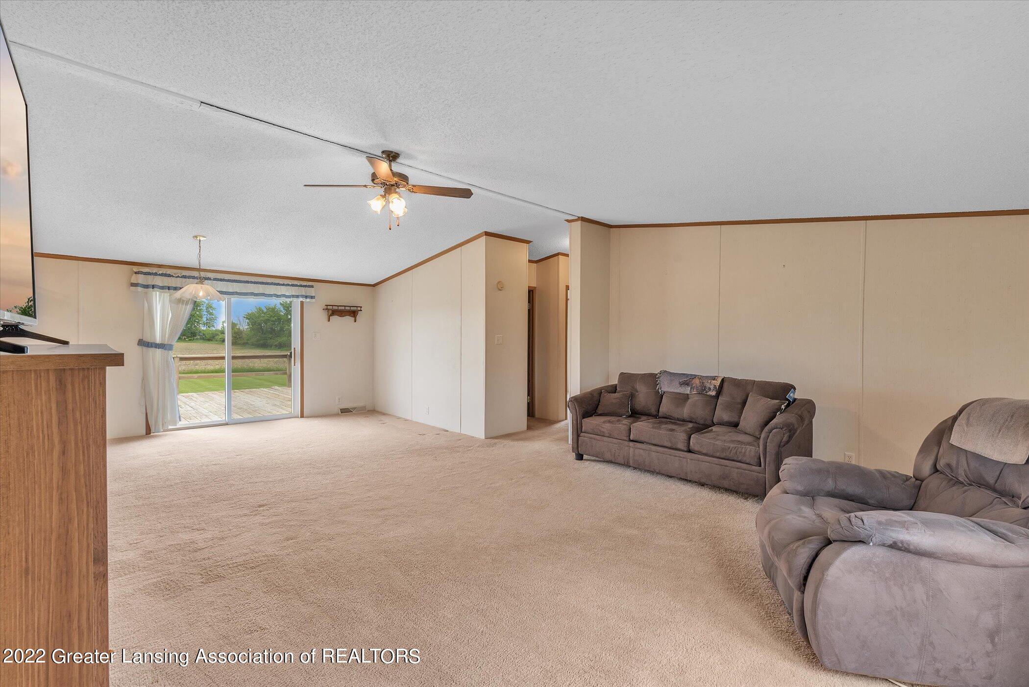 9190 Camden Road Pittsford, MI 49271 - Photo 9 of 45 10-9190-Camden-Rd-WindowStill-Real-Estat