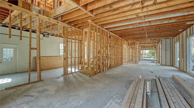 $7,990,000 | 515 South Washington Drive, Sarasota, FL 34236