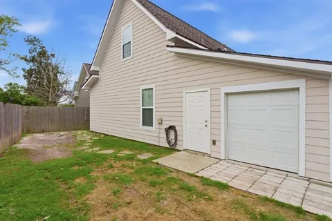 $289,000 | 1801 Foster Street, Lake Charles, LA 70601